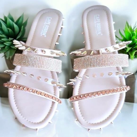 Cape Robbin Xtreme Studded Women’s Sandals - Picture 16 of 16